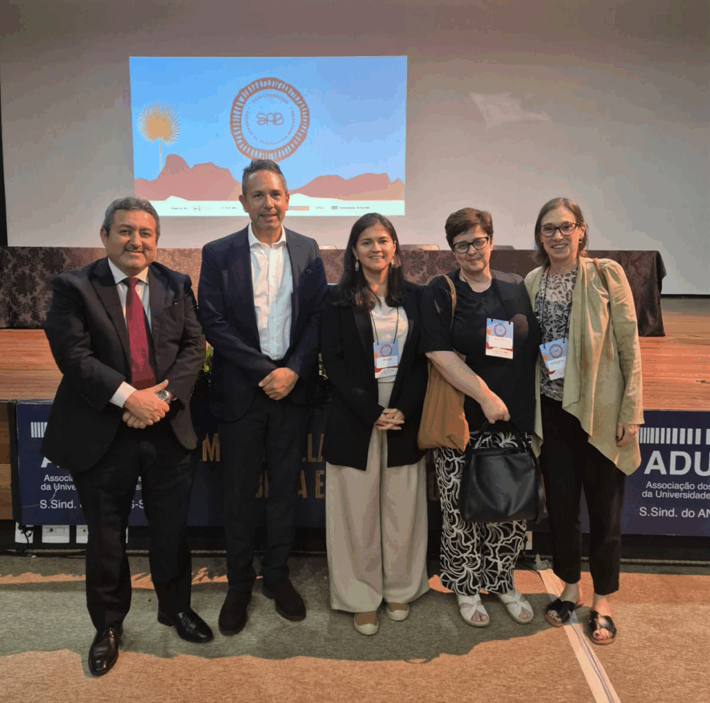 La Dra. Cecilia Mauricio brindó la charla inaugural del Congreso Nacional de Arqueología de Brasil